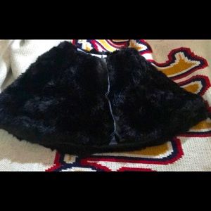 Beautiful Kardashian kids faux fur cape coat.